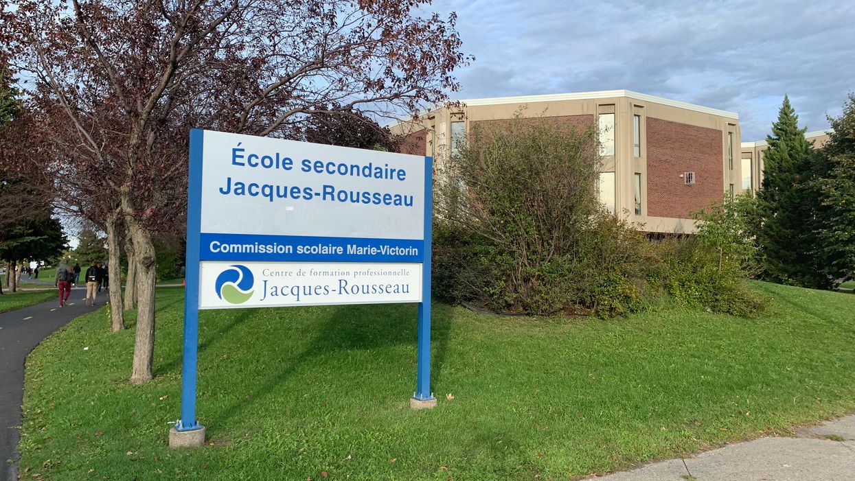 L'école secondaire Jacques-Rousseau à Longueuil doit fermer ses portes pour 14 jours