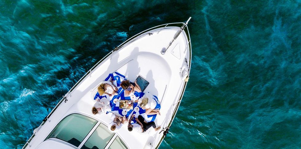 L'exp\u00e9rience en bateau de Grey Goose Vodka \u00e0 Montr\u00e9al, Le Voyage.