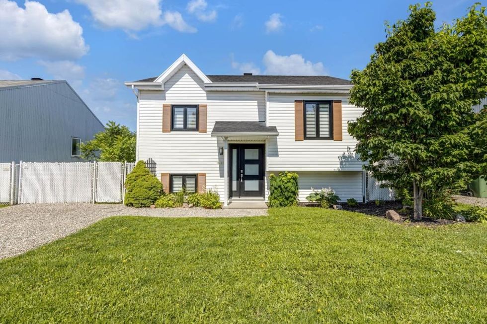 L'ext\u00e9rieur de la maison.