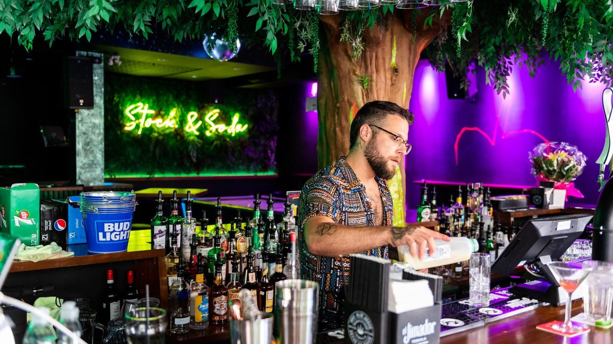 L'intérieur du bar S.T.O.C.K..