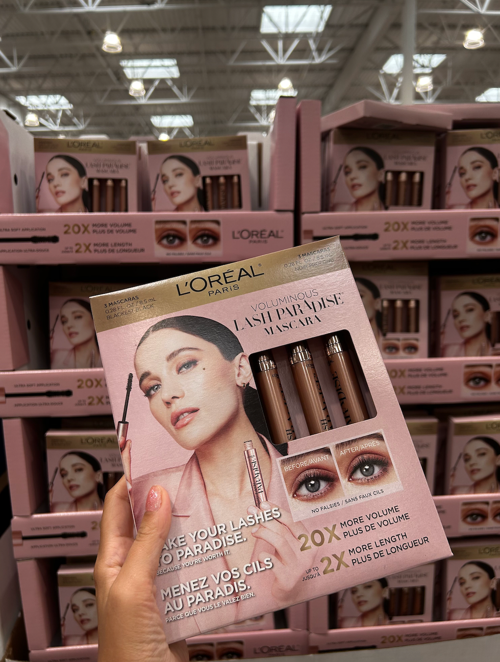 L'Or\u00e9al- Mascara Lash Paradise.