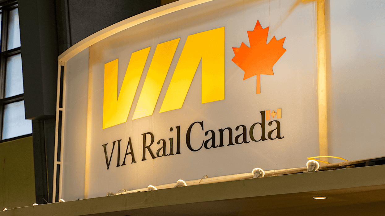 La bannière de VIA Rail Canada.