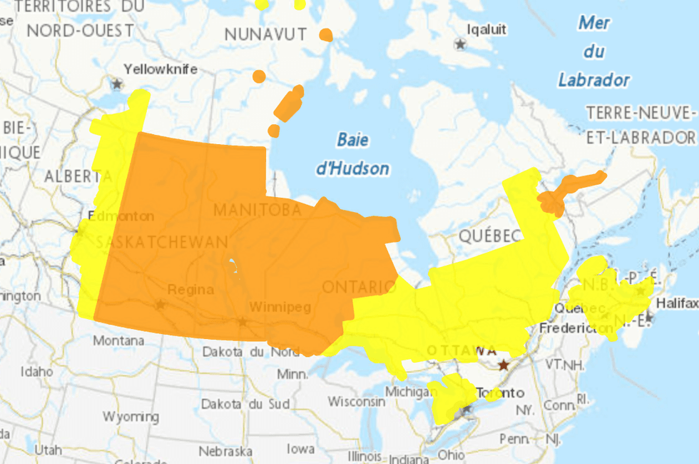 La carte d'avertissements m\u00e9t\u00e9o d'Environnement Canada.