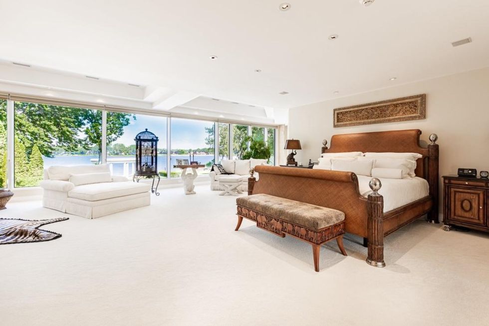 La chambre principale.