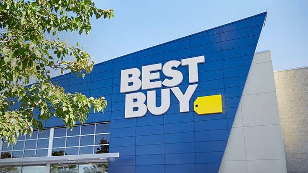 La devanture d'un Best Buy.