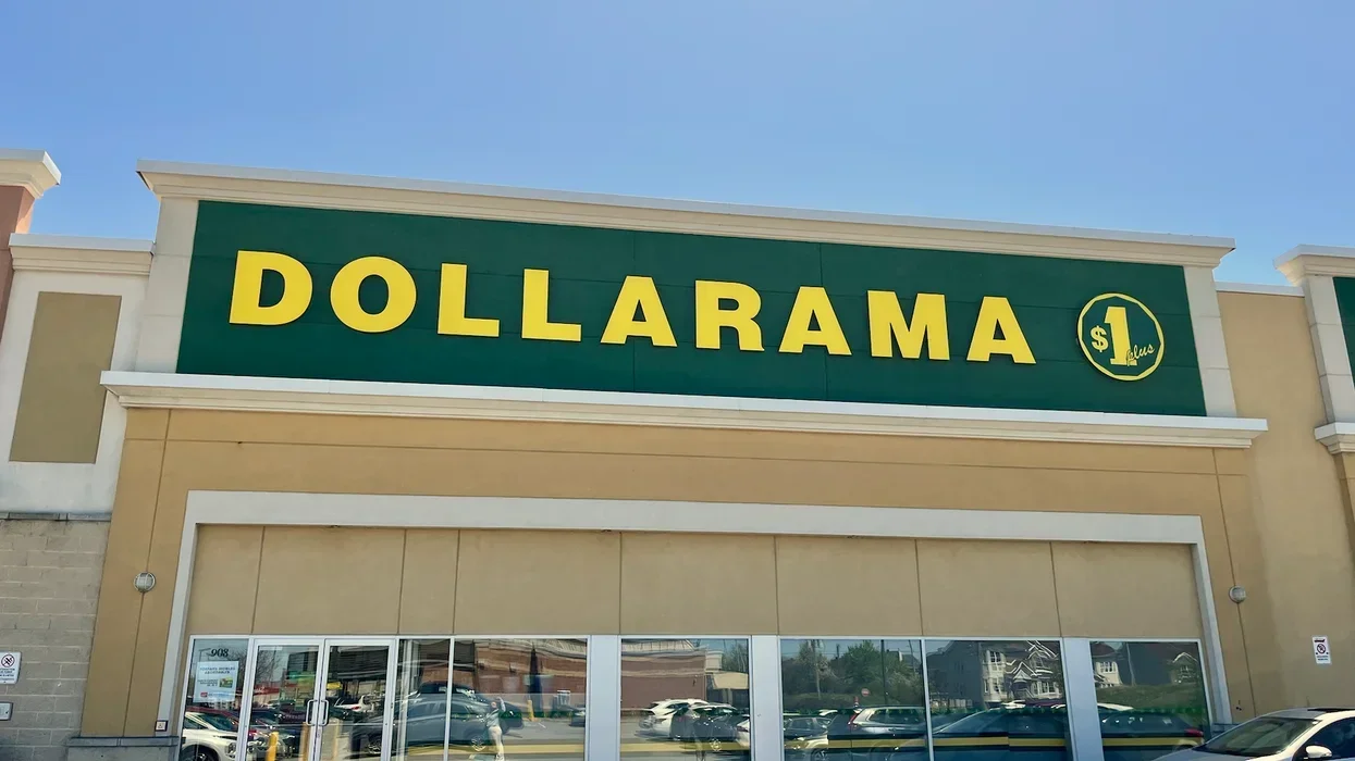 La devanture d'un magasin Dollarama