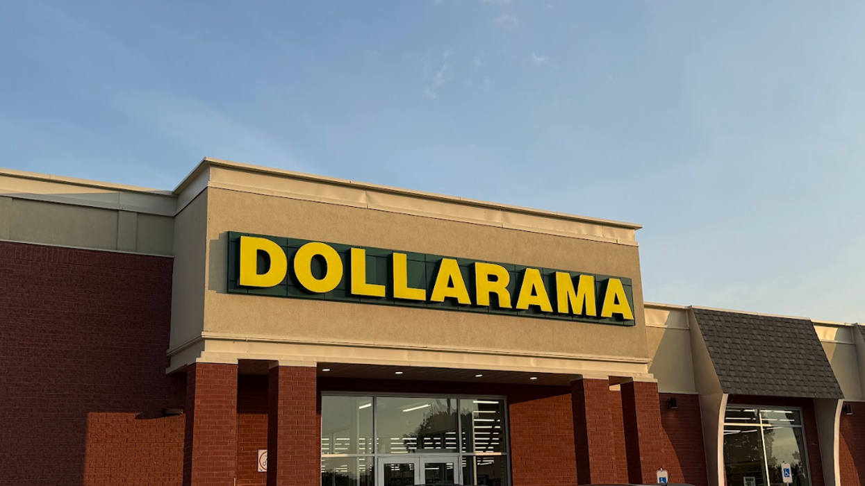 La devanture d'une succursale Dollarama.