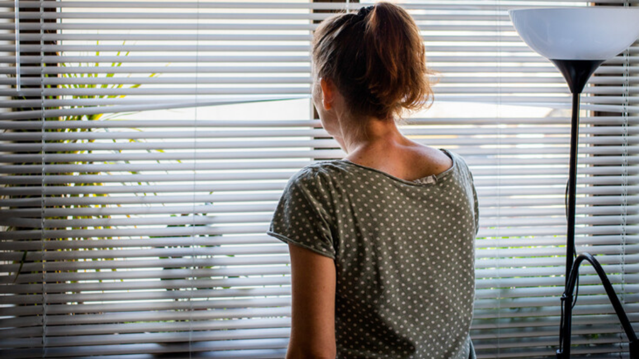 La durée d'isolement passe à 5 jours pour certaines personnes qui ont la COVID-19 au Québec