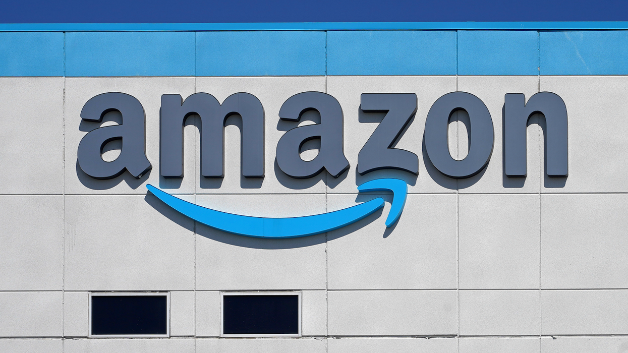 La façade d'un bâtiment Amazon.