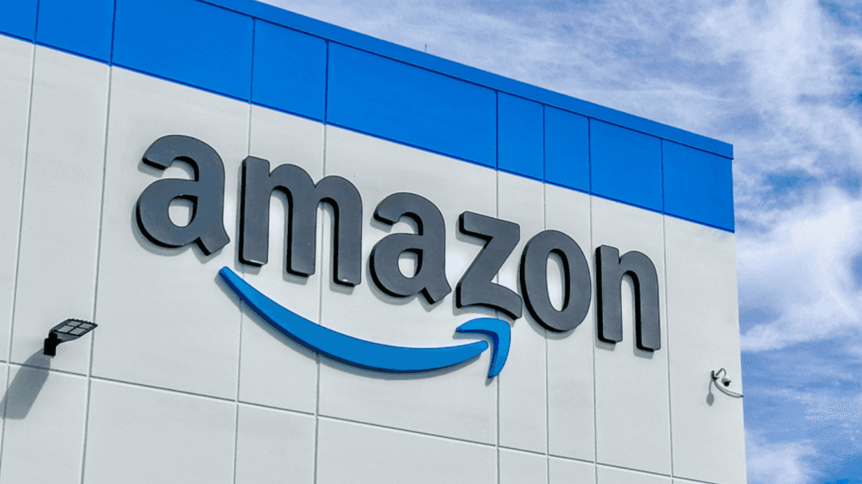 La façade d'un bâtiment Amazon.