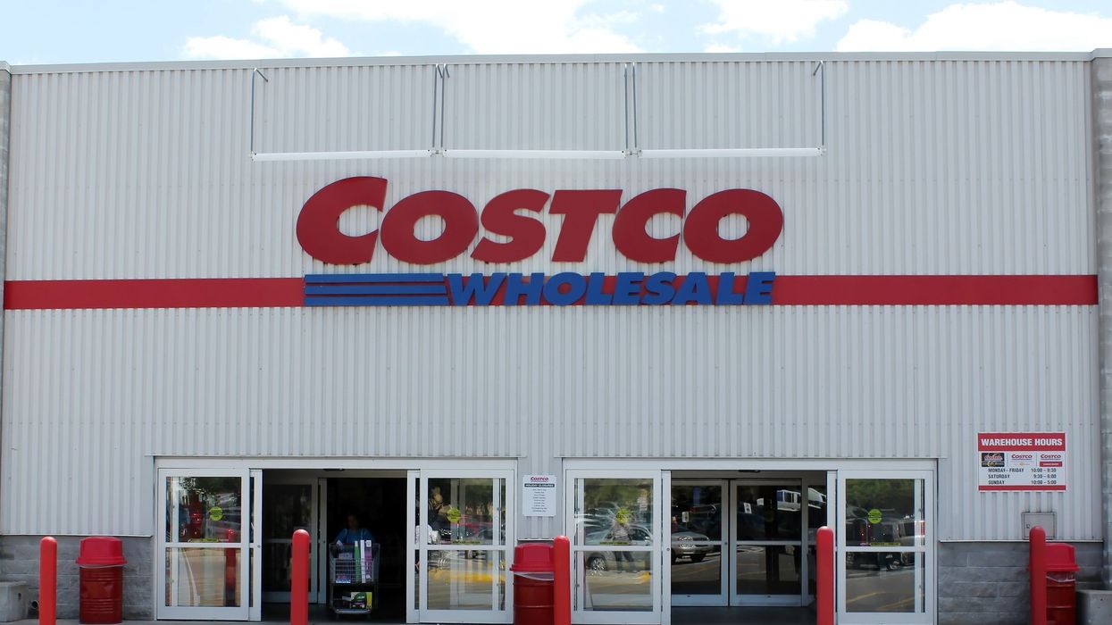 La façade d'un Costco.