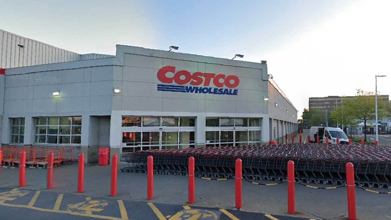 La façade d'un Costco.