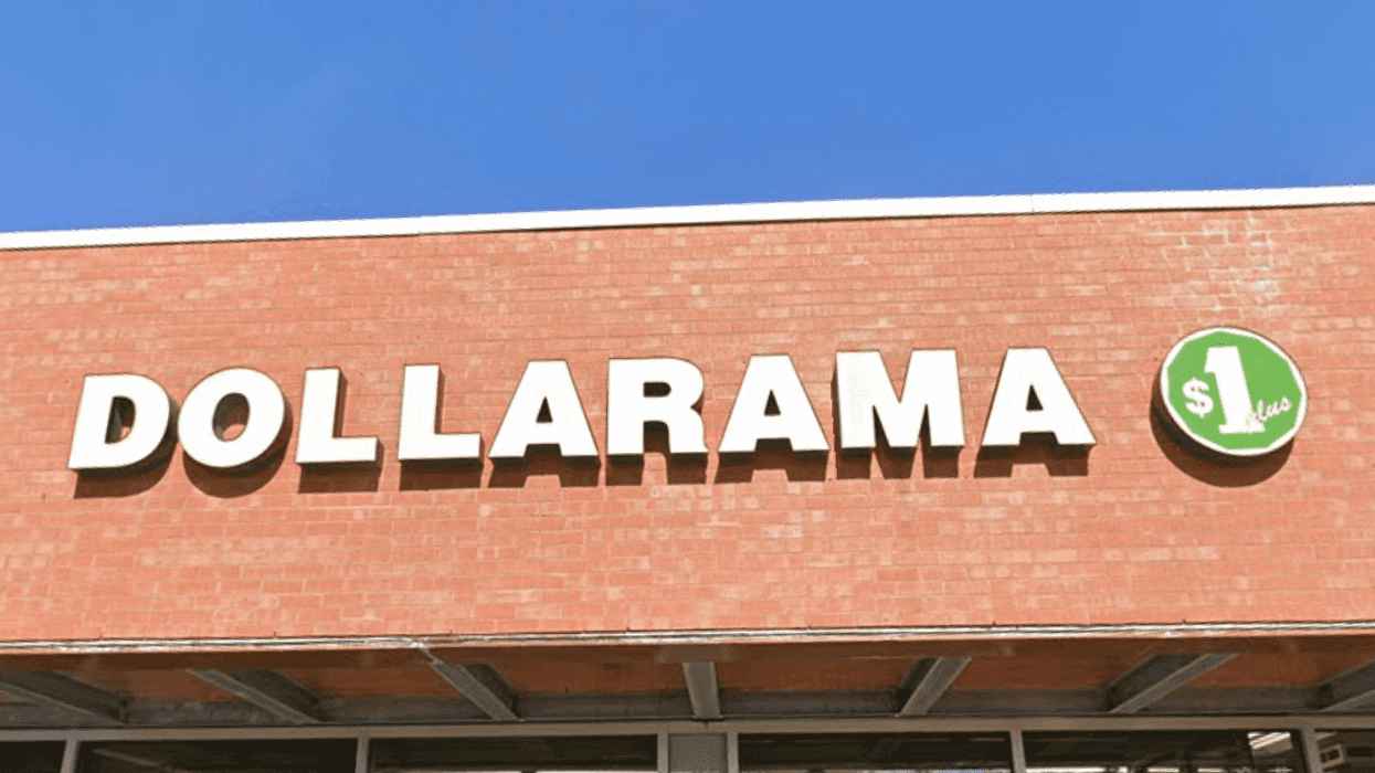 La facade d'un Dollarama.