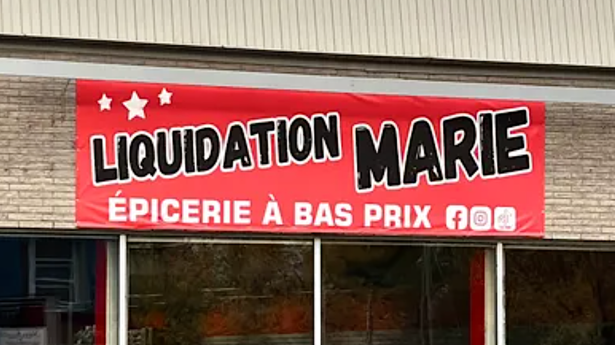 La façade d'un Liquidation Marie.