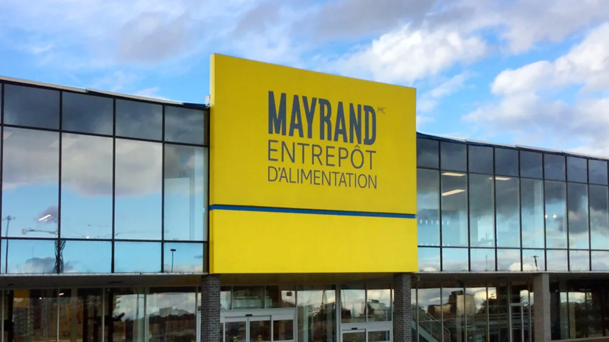 La façade d'un Mayrand Entrepôt d'Alimentation.
