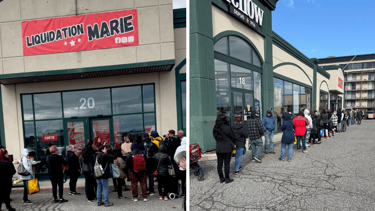 La foule devant le Liquidation Marie de Granby. Droite : La file à l'ouverture du Liquidation Marie à Granby.