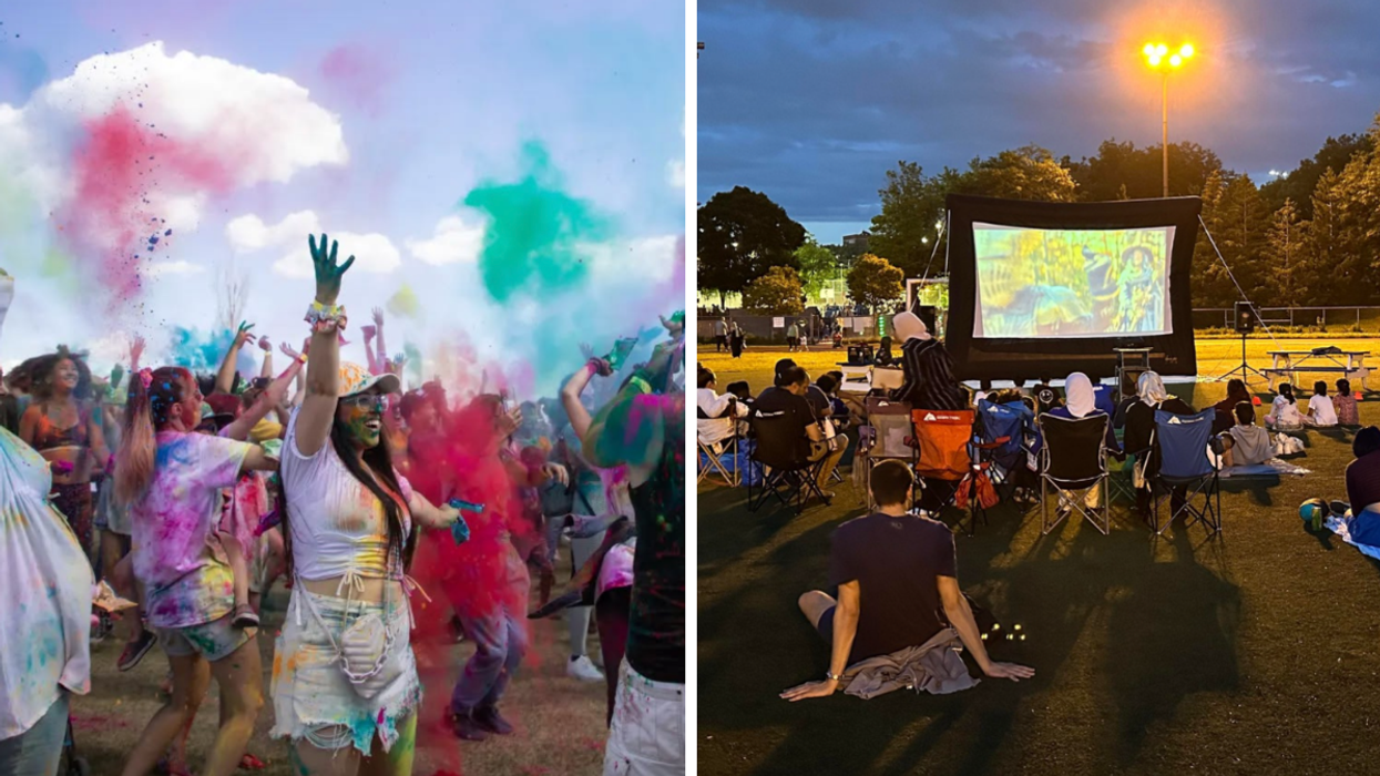 La foule qui lance de la poudre colorée. Droite : Un écran de cinéma en plein air.