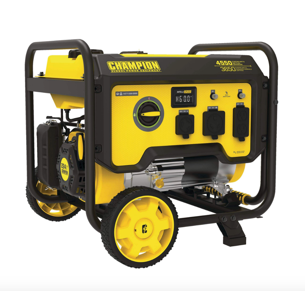 La g\u00e9n\u00e9ratrice portative Champion de 3650/4550 W.