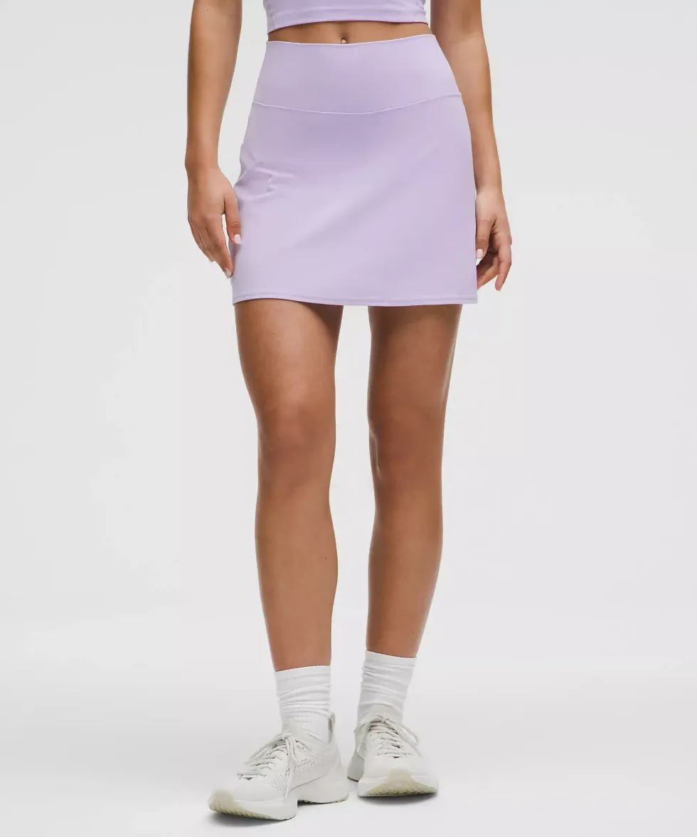 La jupe Align taille haute lila sur le site de lululemon.