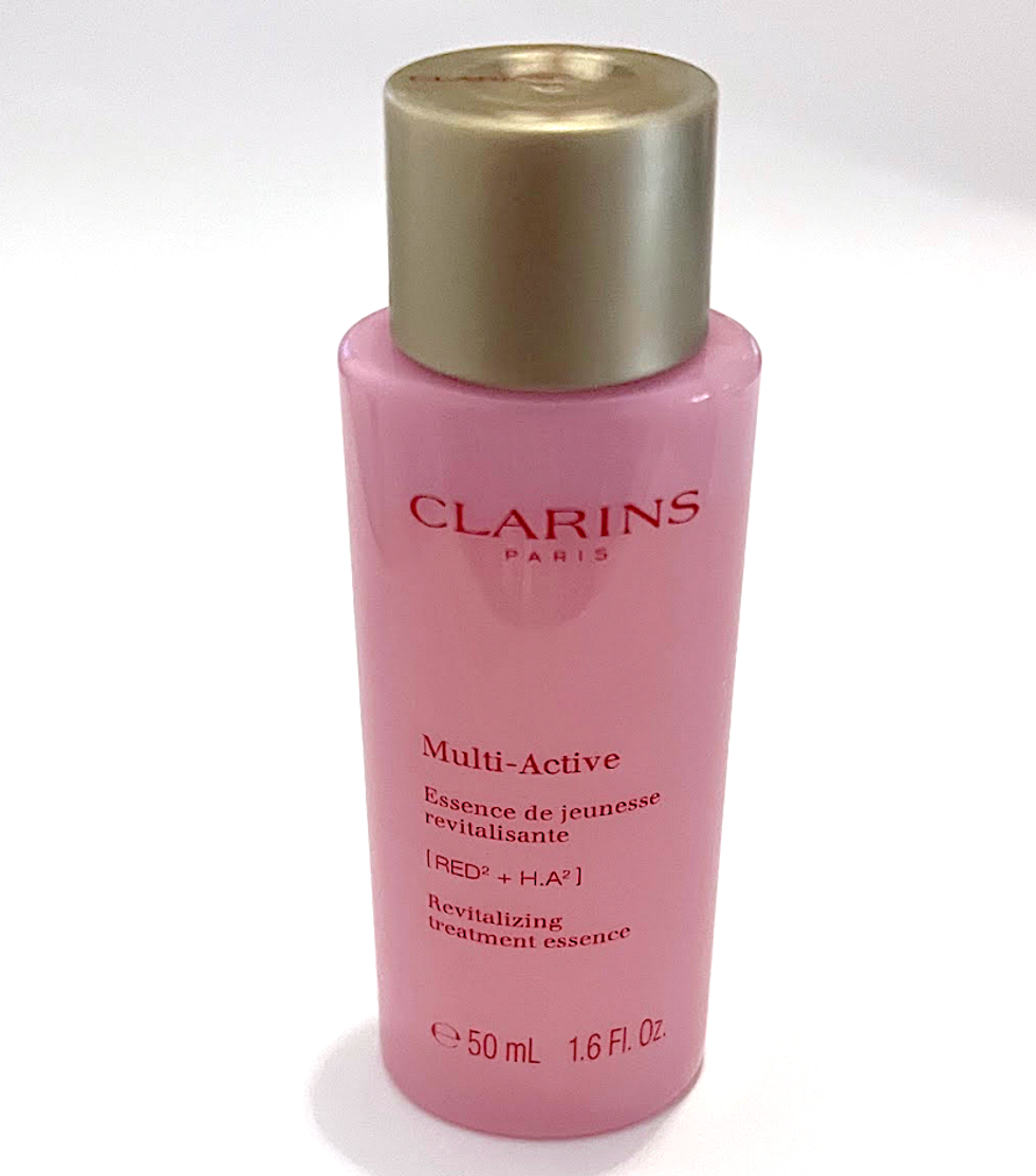La lotion de soin revitalisante Multi-Active de Clarins.