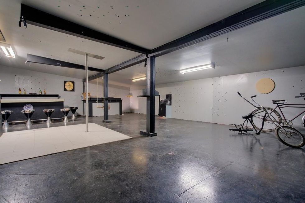 La mezzanine dans le garage.