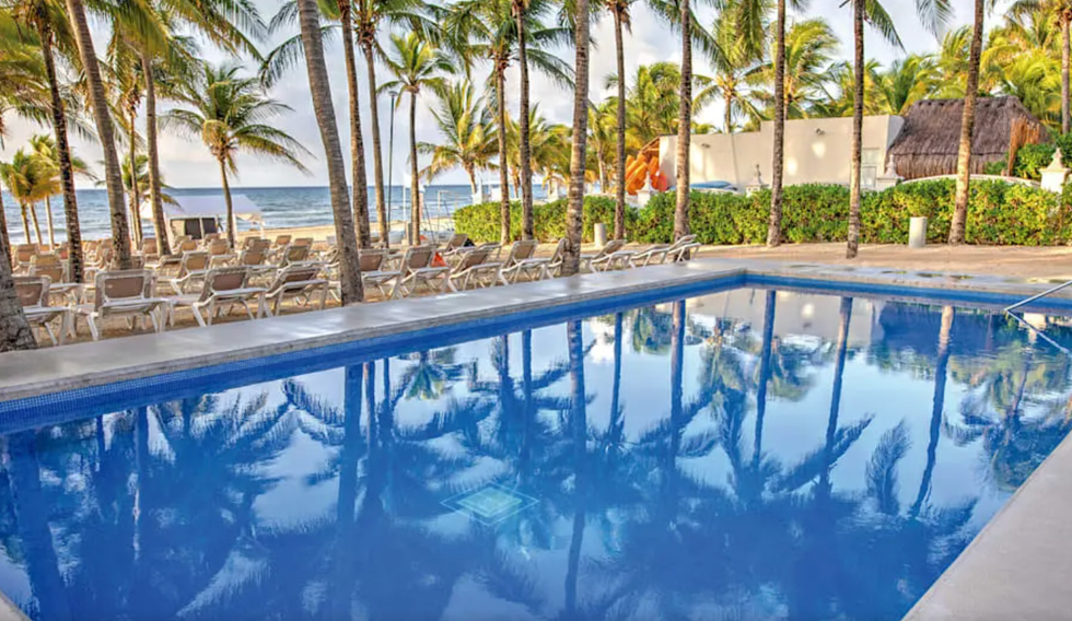 La picsine du Riu Lupita \u00e0 Riviera Maya au Mexique.