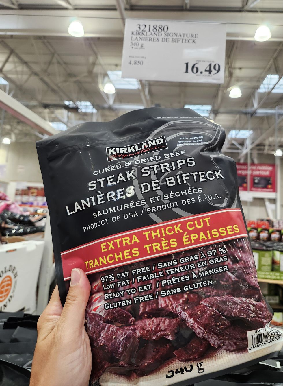 Lani\u00e8res de bifteck de la marque Kirkland signature.