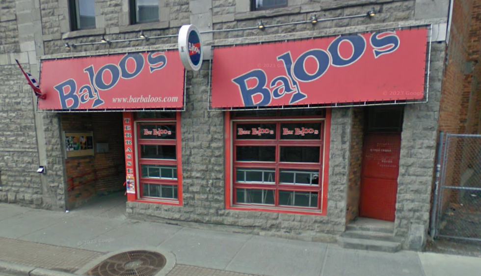 Le Baloo's pr\u00e9sentait un logo \u00e0 son image: sans pr\u00e9tention