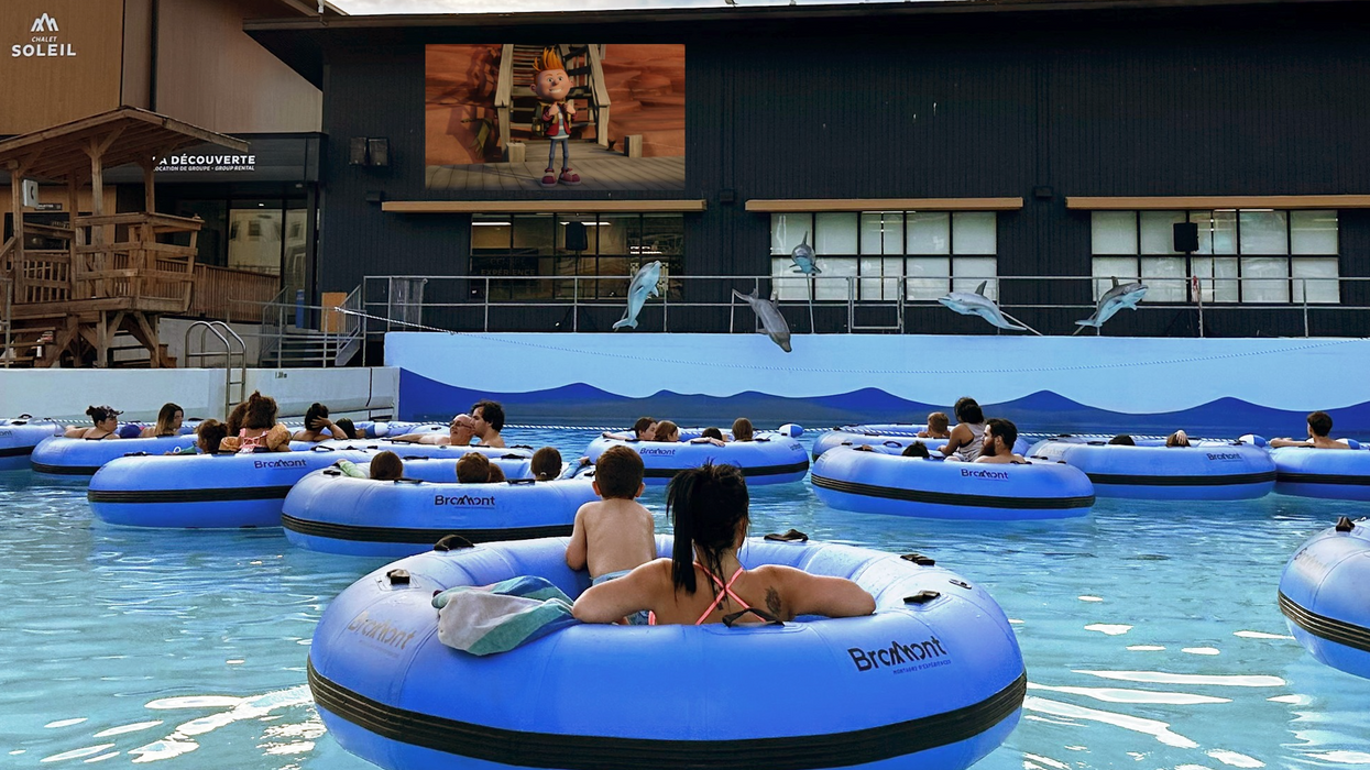 Le cinéma sur l’eau du Parc aquatique Bromont.
