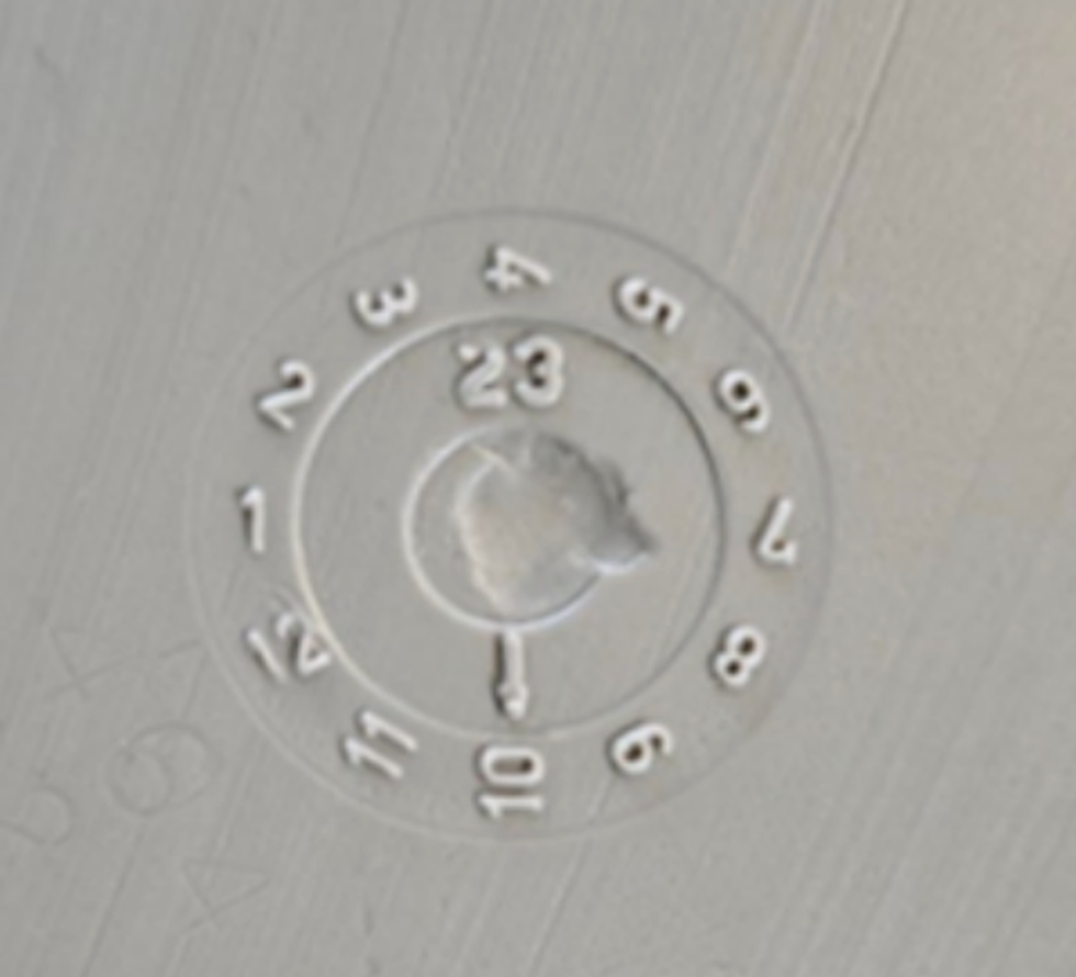 Le code de date est imprim\u00e9 sous la glaci\u00e8re.