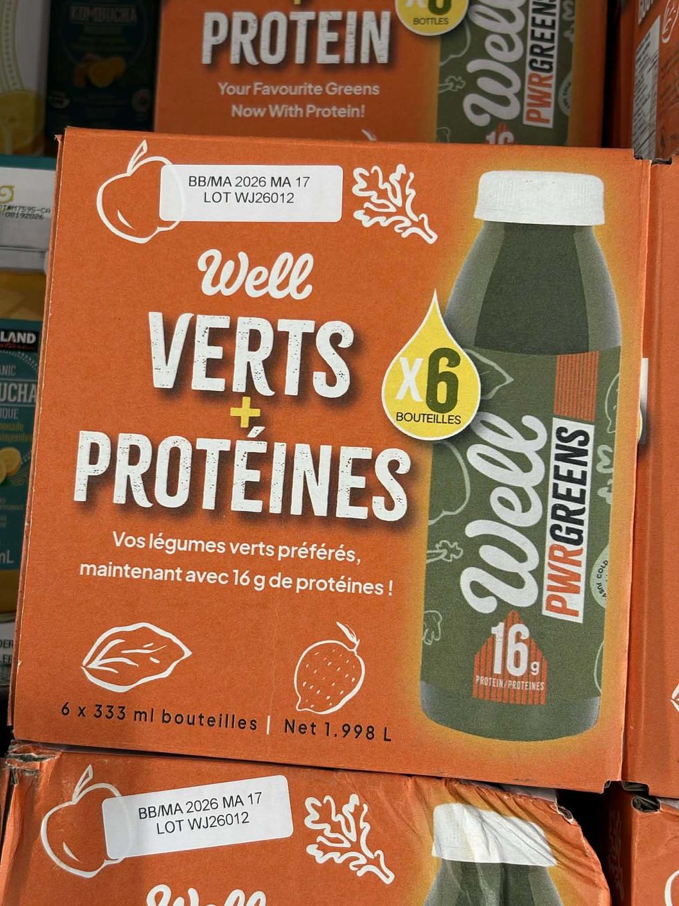 Le jus verts avec prot\u00e9ines de Well au Costco.