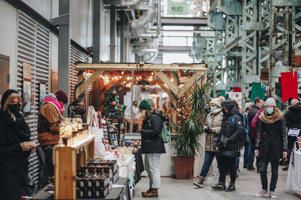 Le march\u00e9 de No\u00ebl du Collectif Cr\u00e9atif de Montr\u00e9al.