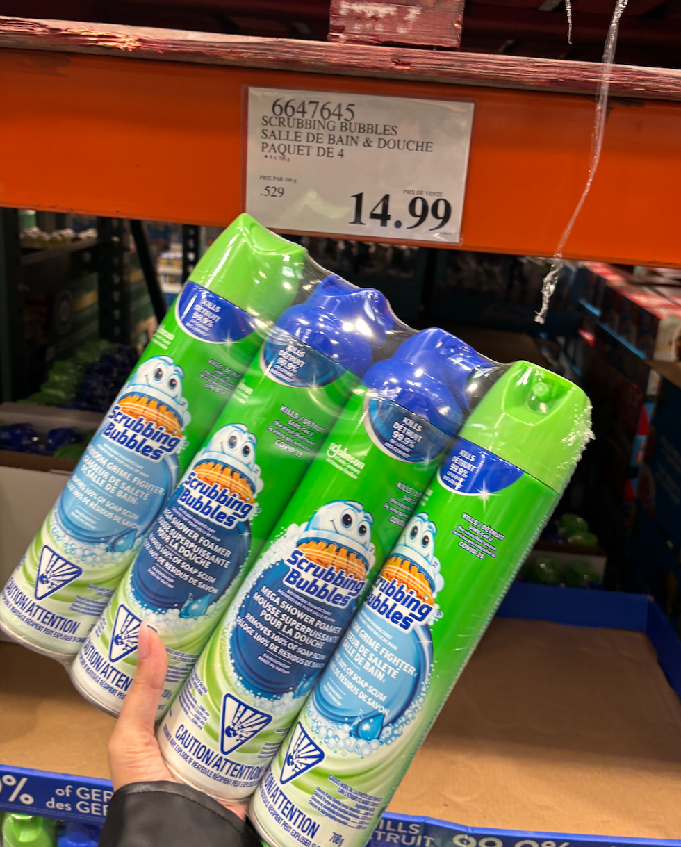 Le paquet de nettoyants Scrubbing Bubbles au Costco.