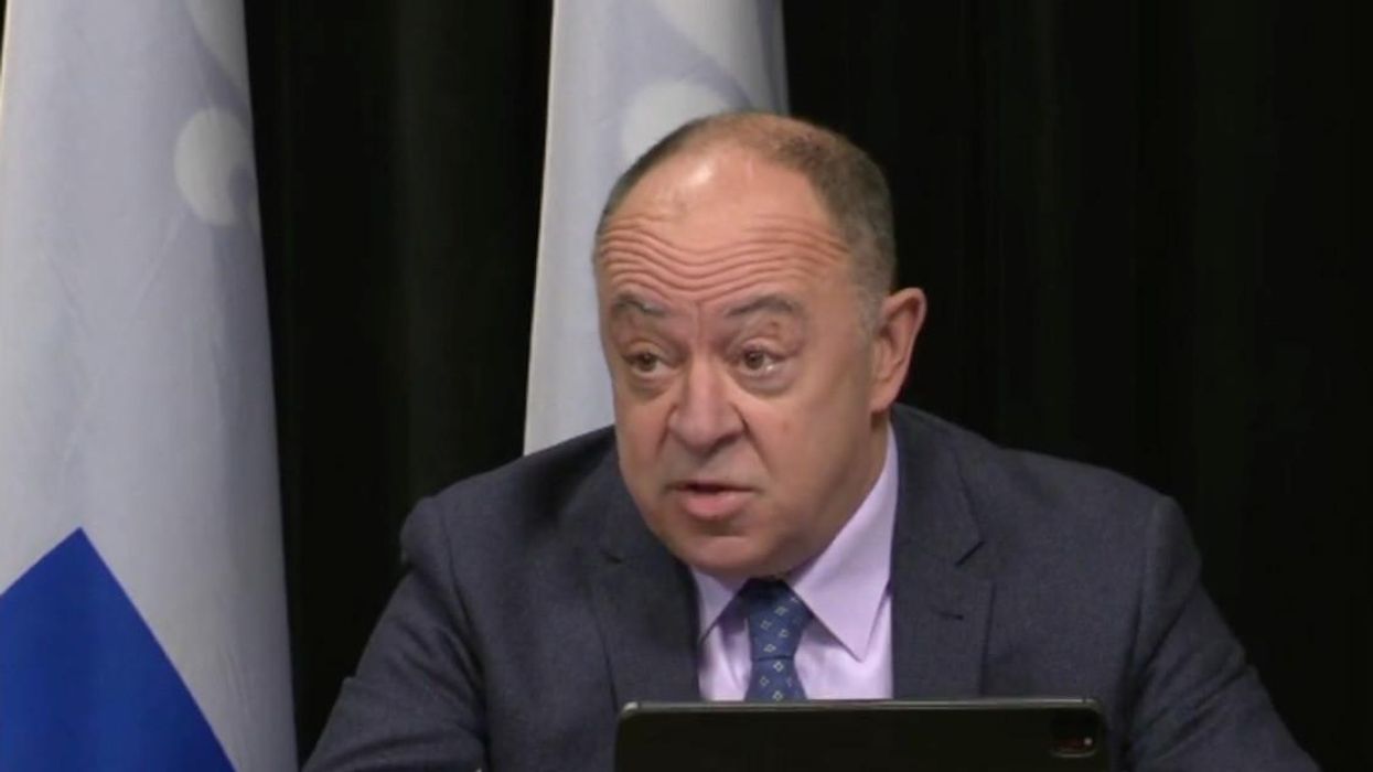 Le passeport vaccinal sera officiellement retiré au Québec et voici le calendrier