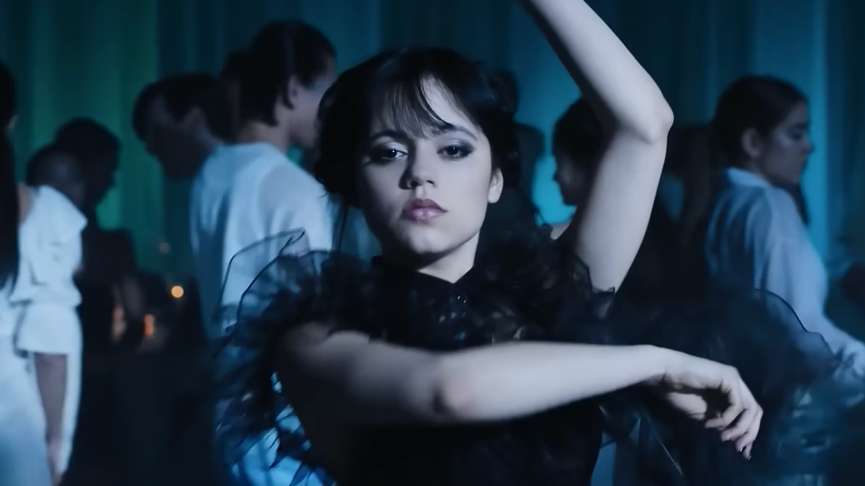 Le personnnage Mercredi (Jenna Ortega) dans Wednesday sur Netflix.