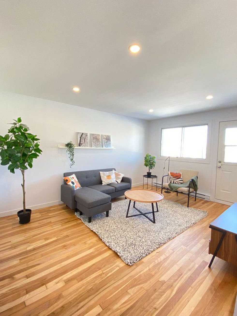 Le salon d'un des logements d'Adamo Marinacci.