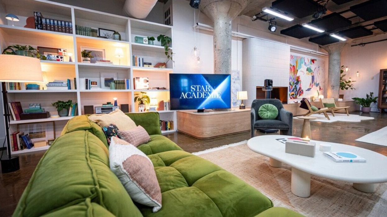 Le salon de l'Académie à Montréal de Star Académie.