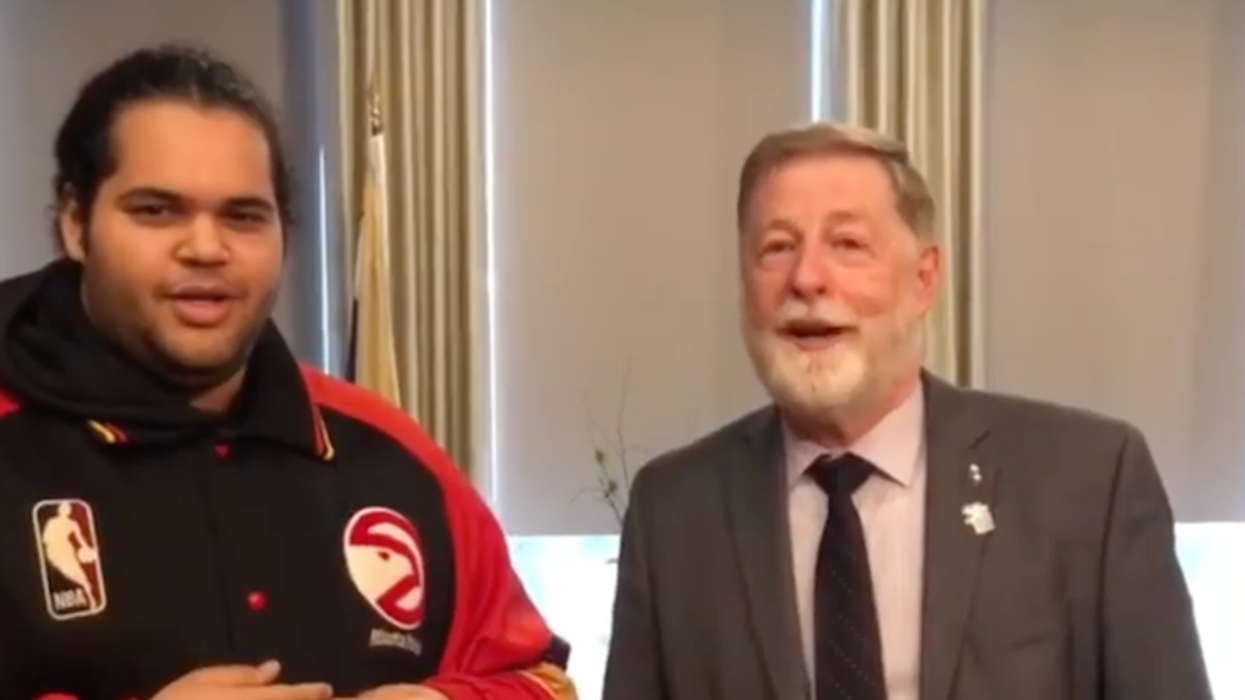 Le youtubeur Maire de Laval utilise le logo de Laval et la ville s'en mêle