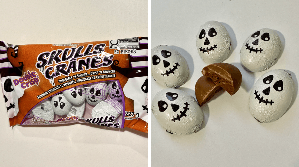 Les friandises chocolat\u00e9es Cr\u00e2nes de la marque Palmer. Droite : Les chocolat en forme de cr\u00e2ne, avec un int\u00e9rieur croquant et croustillant.