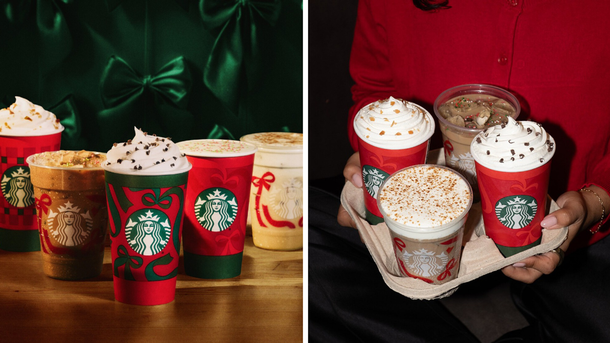 Les tasses et boisson des Fêtes Starbucks. Droite : les boissons des Fêtes Starbucks dans un plateau.