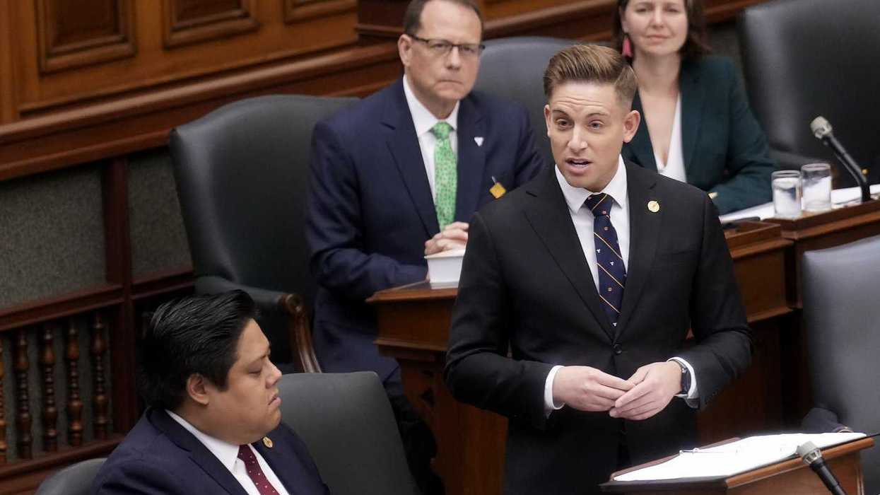 Liberals ask auditor to probe career college OSAP