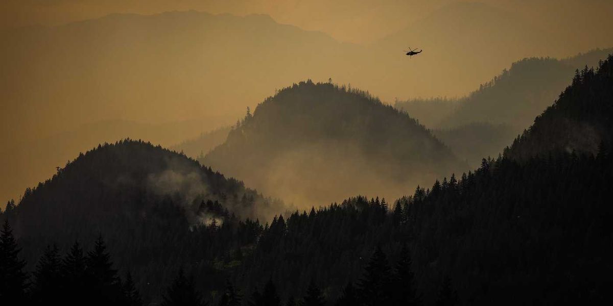 Lightning sparks spike in B.C. wildfires, evacuation orders around Big Bar Lake Lightning sparks spike in B.C. wildfires, evacuation orders around Big Bar Lake