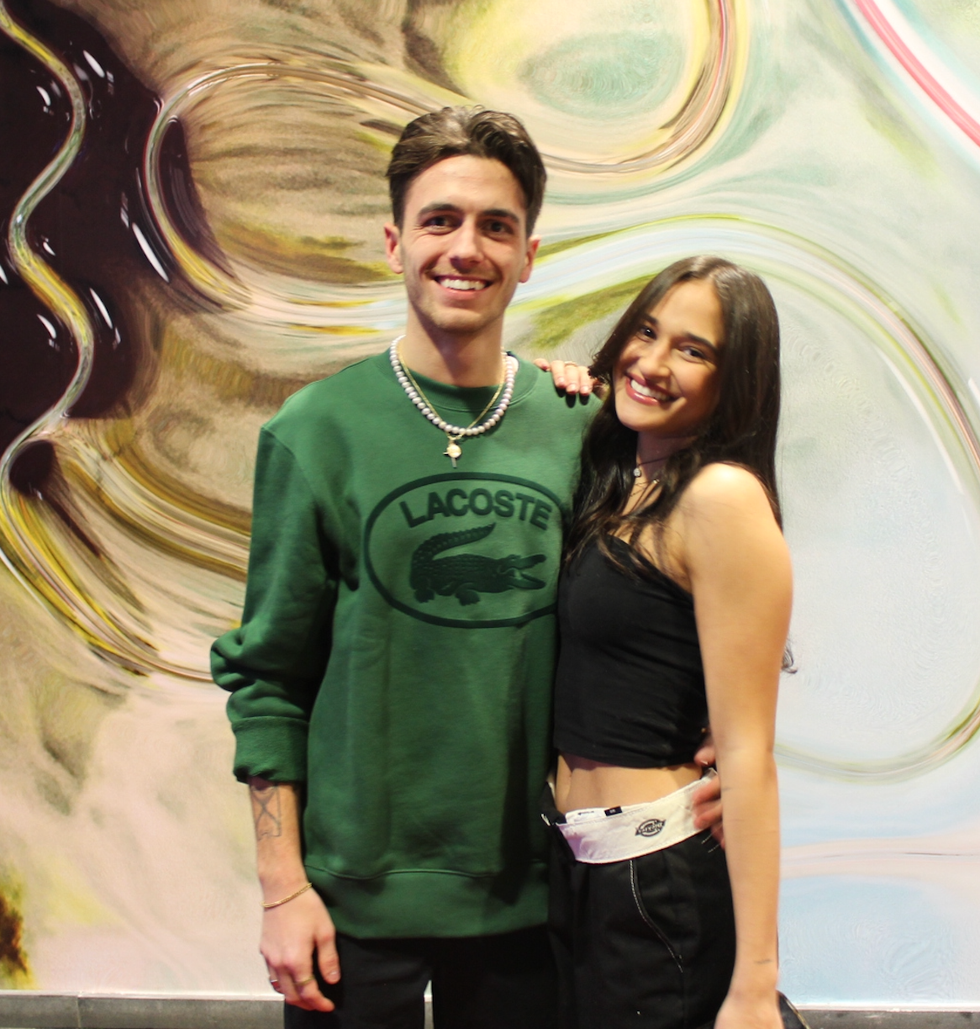 Lili-Ann de Francesco et son accompagnateur.