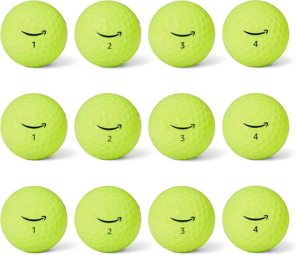 Lot de balles de golf Amazon Basics couleur jaune n\u00e9on, num\u00e9rot\u00e9es 1 \u00e0 4, affich\u00e9 sur Amazon Canada.