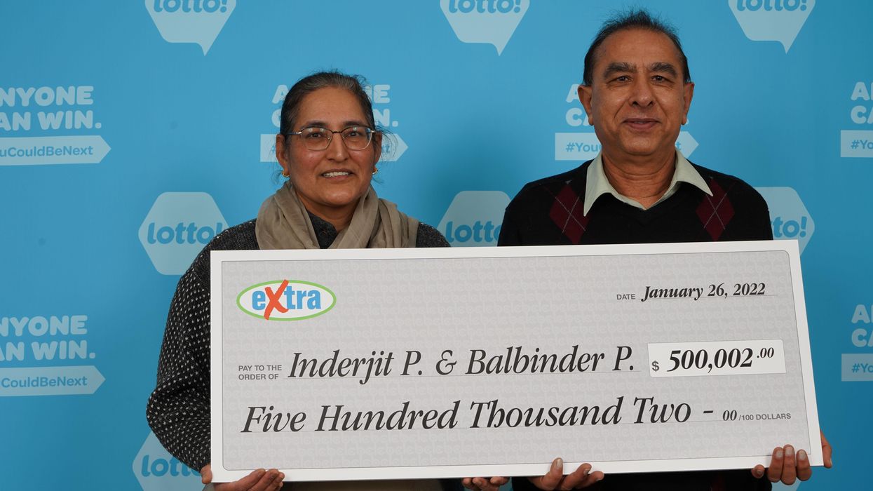 Lotto Max Winner From BC Thought He'd Won $500 & Then His Wife Saw What The Actual Prize Was