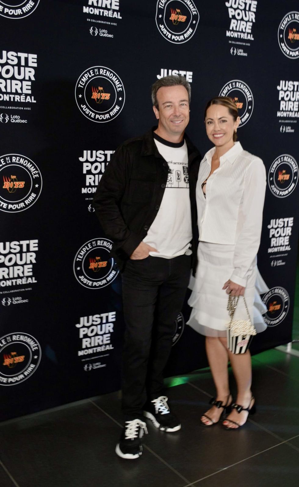 Luc Poirier sur le tapis rouge du Temple de la renomm\u00e9e Juste pour rire.