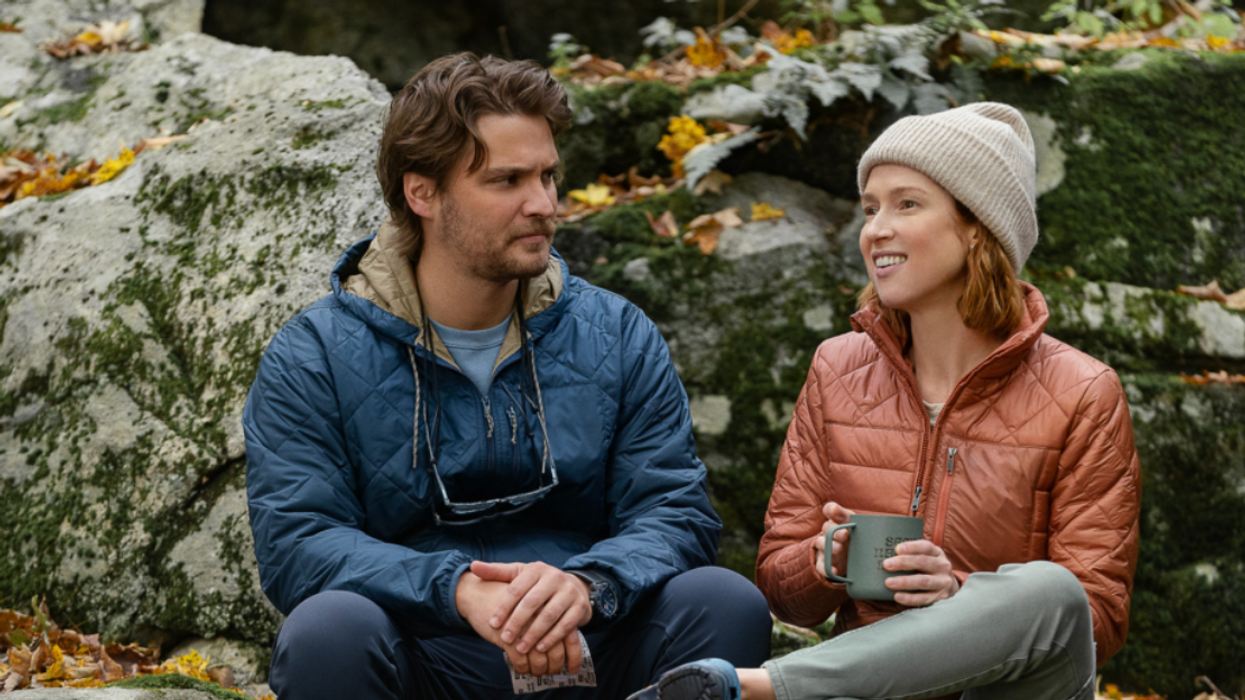 Luke Grimes and Ellie Kemper in "Happiness for Beginners."