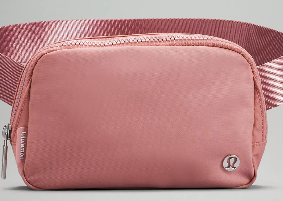 Lululemon Everywhere Belt Bag in the colour Pink Pastel.