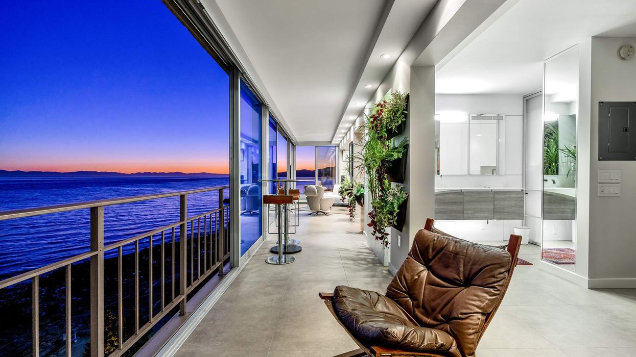Luxury Condo In West Vancouver Is So Close To The Water It's Practically A Cruise Ship