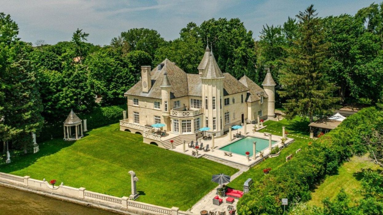 Maison à vendre à Dorval.